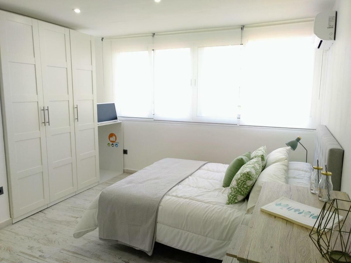 Ferienwohnung Apartamento Ojana Centro Torremolinos Exterior foto